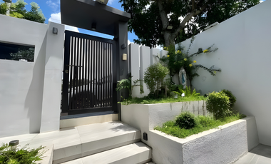 Industrial Modern House & Lot with Panoramic Views of Laguna de Bay and the Metro Skyline