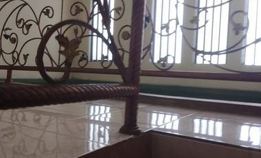 DIJUAL RUMAH BANGUNAN PERMANEN 2 LANTAI SIAP HUNI BERLOKASI STRATEGIS DI SLIPI