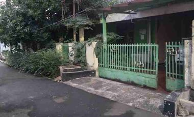 Rumah Hitung Tanah di Komplek Migas Kemanggisan Binus Jakarta Barat