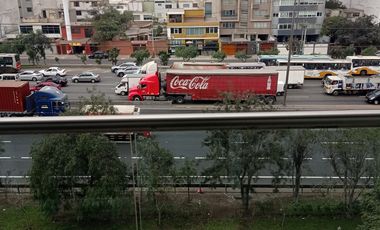 ALQUILO AMPLIO DEPARTAMENTO CERCA COLEGIO FRANCO PERUANO