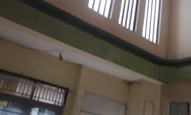 DIJUAL RUMAH BANGUNAN PERMANEN 2 LANTAI SIAP HUNI LOKASI STRATEGIS DI SLIPI