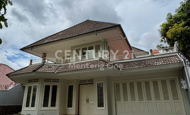 For Sale: Semi-Furnished Luxury House in the Heart of Menteng with Swimming Pool