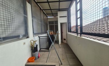 Disewakan Rumah 3 Kamar 2,5 Lantai Puri Mansion Cluster Hawaii Dekat Mall Puri dan Tol JORR