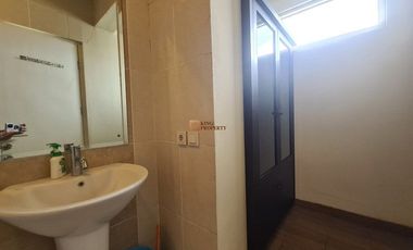 Disewakan Rumah 3 Kamar 2,5 Lantai Puri Mansion Cluster Hawaii Dekat Mall Puri dan Tol JORR