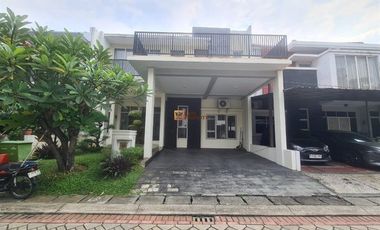 Disewakan Rumah 3 Kamar 2,5 Lantai Puri Mansion Cluster Hawaii Dekat Mall Puri dan Tol JORR