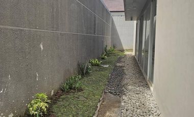 Rumah 2 Lantai Baru Minimalis HGB di Graha Natura Siap Huni