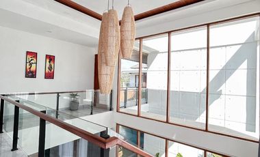 Luxury Villa Ocean View 2 Lantai di Nusa Dua