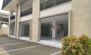 Gedung Komersial Kalimalang Bisa untuk Kantor atau F&B Dijual