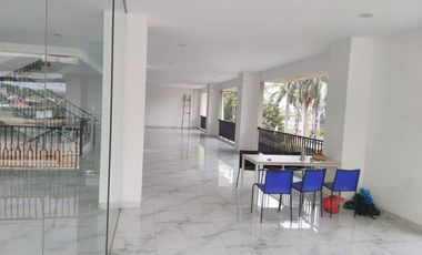 Gedung Komersial Kalimalang Bisa untuk Kantor atau F&B Dijual