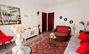 Casa en venta en Fraccionamiento Privado Frente al club campestre