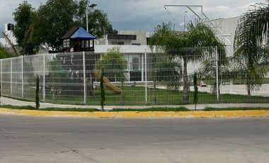 VENTA DE TERRENO EN ESQUINA SURPONENTE DE AGS. RESIDENCIAL LA TRINIDAD