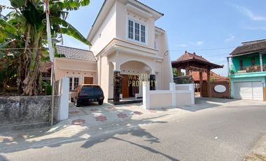 RUMAH BARU DAN SIAP HUNI, 10 MENIT DARI TERMINAL GIWANGAN