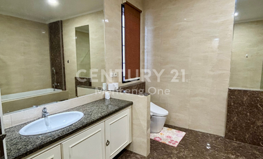 For Rent: Luxury & Spacious House with Swimming Pool in Prime Menteng, Central Jakarta