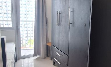Affordable RENT: JAZZ Residences 1 Bedroom with Balcony, 15th Floor