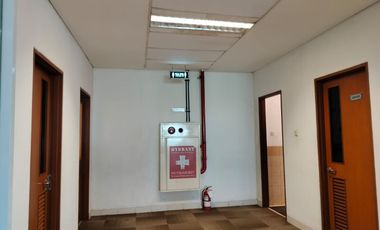 Di Sewa Office Space Siap Pakai di Gedung Cni Puri Indah Jakarta Barat