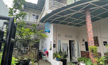 MILIKI RUMAH LUAS SUDAH DENGAN TEMPAT USAHA DI LOKASI STRATEGIS!! HARGA MENARIK