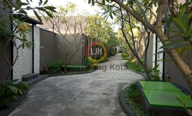 Hotel Model Villa di Tuban