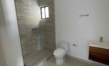 CASA EN RENTA EN PUERTA JARDÍN SECTOR ALPINO, APODACA, NUEVO LEÓN