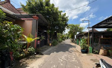 Rumah Strategis dan Murah di Kawasan Palang, Tuban dekat dengan Pantai Kelapa Tuban