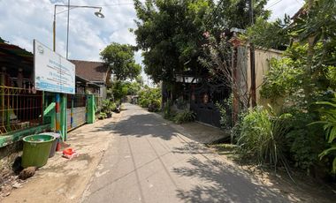 Rumah Strategis dan Murah di Kawasan Palang, Tuban dekat dengan Pantai Kelapa Tuban