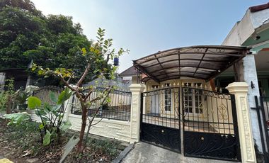 Dijual Cepat Rumah Tinggal Lokasi Strategis Dalam Cluster Yunani Banjar Wijaya, Tangerang