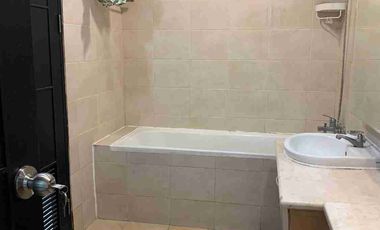 Sewa Apartemen Essence Darmawangsa 2 Kamar Tidur Full Furnished