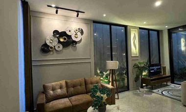 RUMAH READY FULL FURNISHED DEKAT CANDI GEBANG