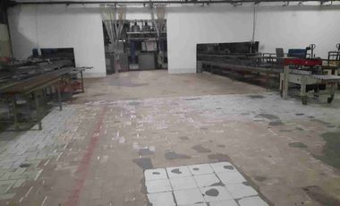 Gudang Ex Pabrik Zona Industri di Cangkiran Boja Semarang