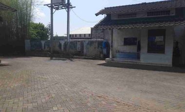 Gudang Ex Pabrik Zona Industri di Cangkiran Boja Semarang