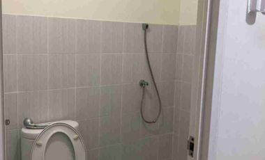 Disewakan Unit Apartement Puncak Dharmahusada Studio Furnished