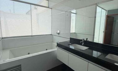 Lindo departamento con piscina