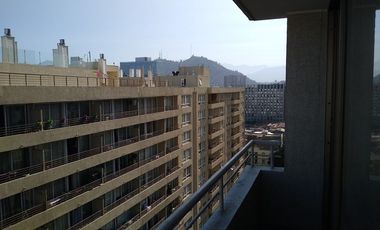 ARRIENDO SANTIAGO CENTRO A PASOS METRO STA. ANA