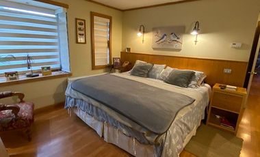Se vende Linda casa Lomas del Carmen, 6 dormitorio, 2 sala de estar Temuco, Chile
