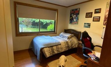 Se vende Linda casa Lomas del Carmen, 6 dormitorio, 2 sala de estar Temuco, Chile