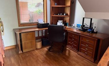 Se vende Linda casa Lomas del Carmen, 6 dormitorio, 2 sala de estar Temuco, Chile