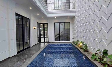 Rumah cilandak cipete dekat MRT Fatmawati