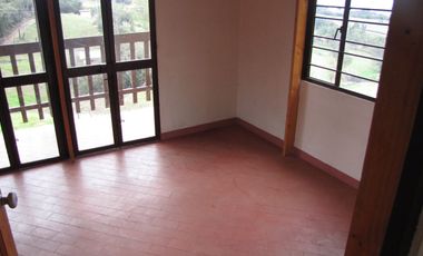 SE ARRIENDA CASA CAMPESTRE EN YERBABUENA