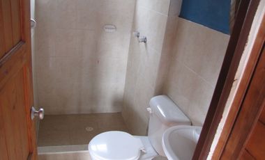 SE ARRIENDA CASA CAMPESTRE EN YERBABUENA