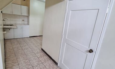 Suite Amoblada en Alquiler en Kennedy Sector San Marino, 1 Habitación, 1 Baño, Norte de Guayaquil.