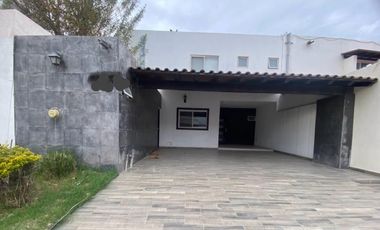 CASA EN RENTA EN CONTRY CLUB VIÑEDOS TORREON COAHUILA