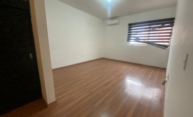 CASA EN RENTA EN CONTRY CLUB VIÑEDOS TORREON COAHUILA