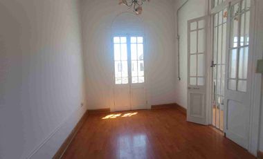 Locales comerciales calle Orella