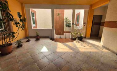 Oficina en renta avenida de Las Torres entre tecnológico y Boulevard aeropuerto