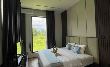 Dijual Villa modern dgn kolam renang pribadi, view sawah,gunung merapi di Jakal Km 11