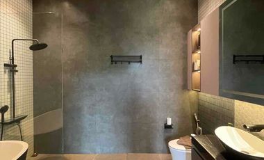 Dijual Villa modern dgn kolam renang pribadi, view sawah,gunung merapi di Jakal Km 11