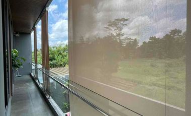 Dijual Villa modern dgn kolam renang pribadi, view sawah,gunung merapi di Jakal Km 11