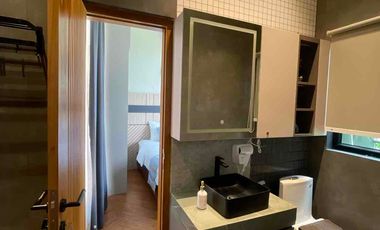 Dijual Villa modern dgn kolam renang pribadi, view sawah,gunung merapi di Jakal Km 11