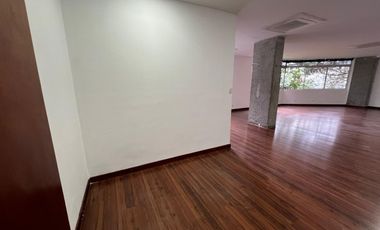 Oficina en Venta en Los Balsos Poblado Medellin Antioquia