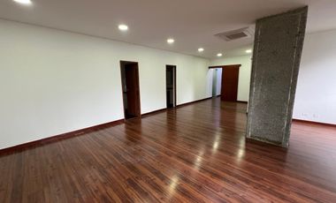 Oficina en Venta en Los Balsos Poblado Medellin Antioquia