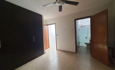 Renta de Casa en Residencial Tulipanes, al Norte de la Ciudad, Vigilancia  las 24 hrs